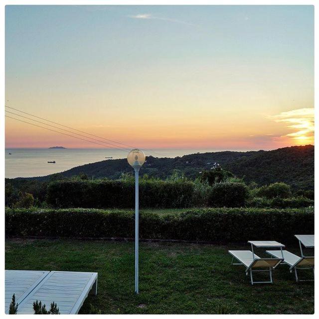 B&B Il Piccolo Paradiso Montenero  Εξωτερικό φωτογραφία