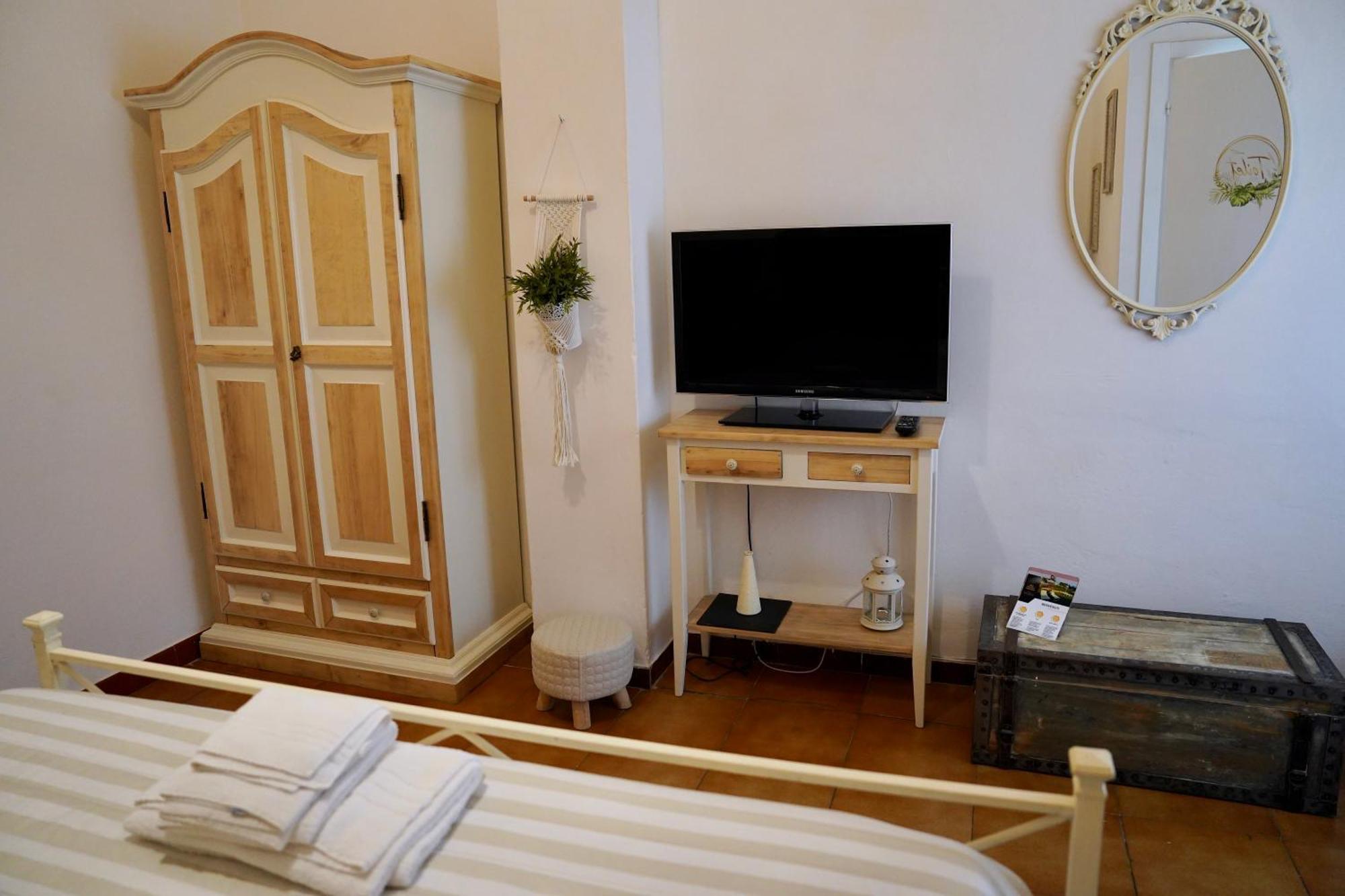 B&B Il Piccolo Paradiso Montenero  Εξωτερικό φωτογραφία