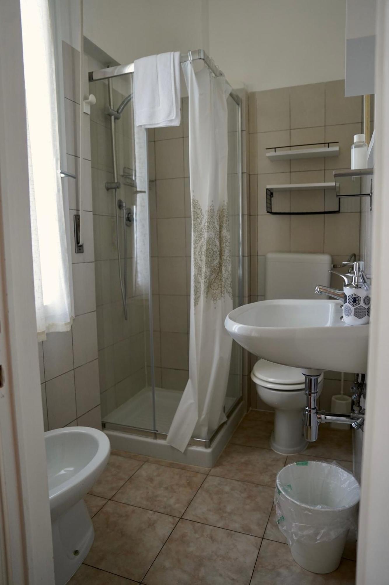 B&B Il Piccolo Paradiso Montenero  Εξωτερικό φωτογραφία